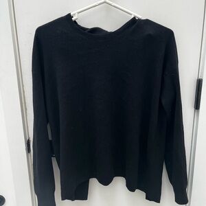 Theory black cashmere sweater cashmere☁️